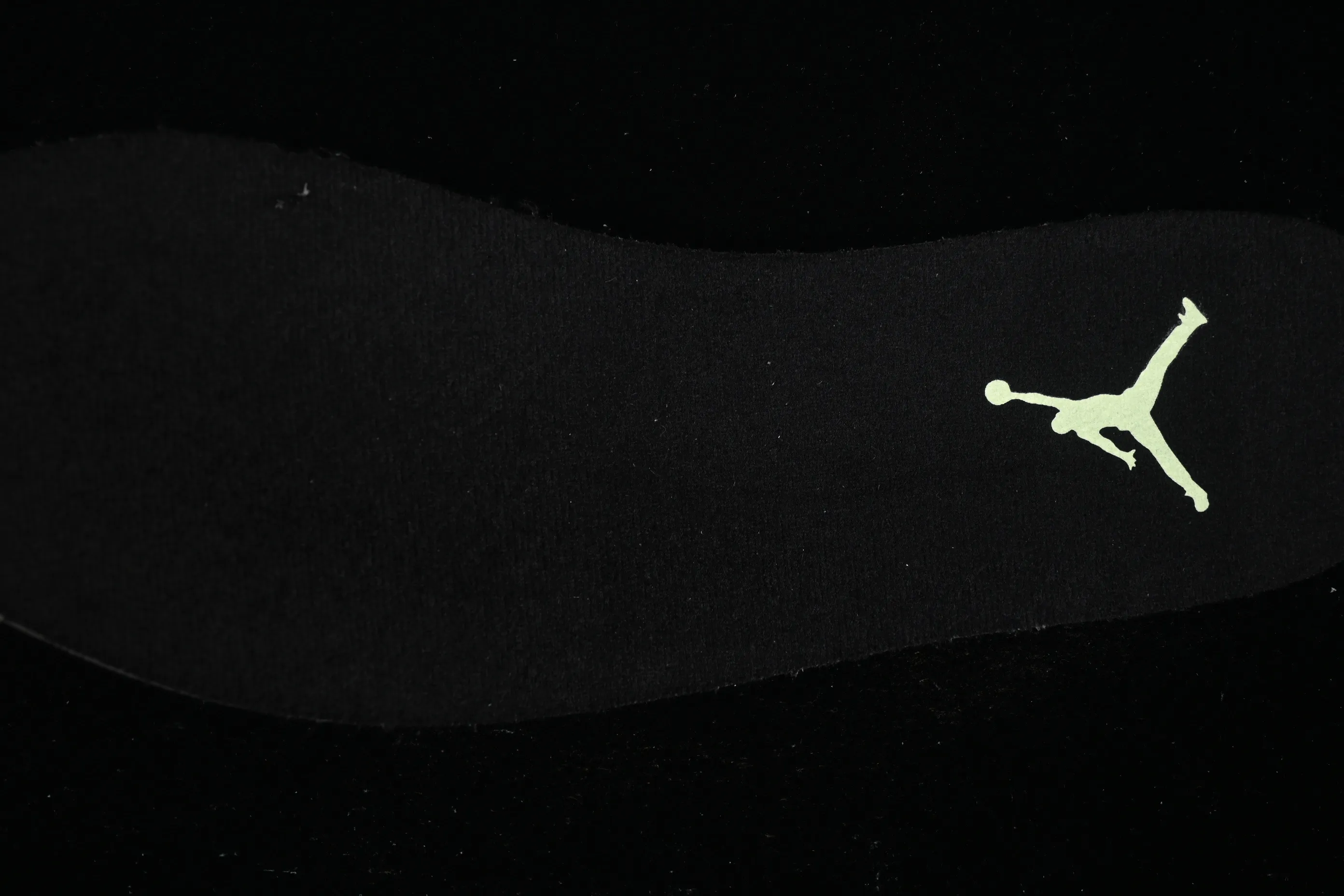 All categories Air Jordan Jordan series basketball shoes Air Jordan 11 Air Jordan 11 Retro "Inner Beast" AJ11 Joe 11 luminous black swan IB1378-001